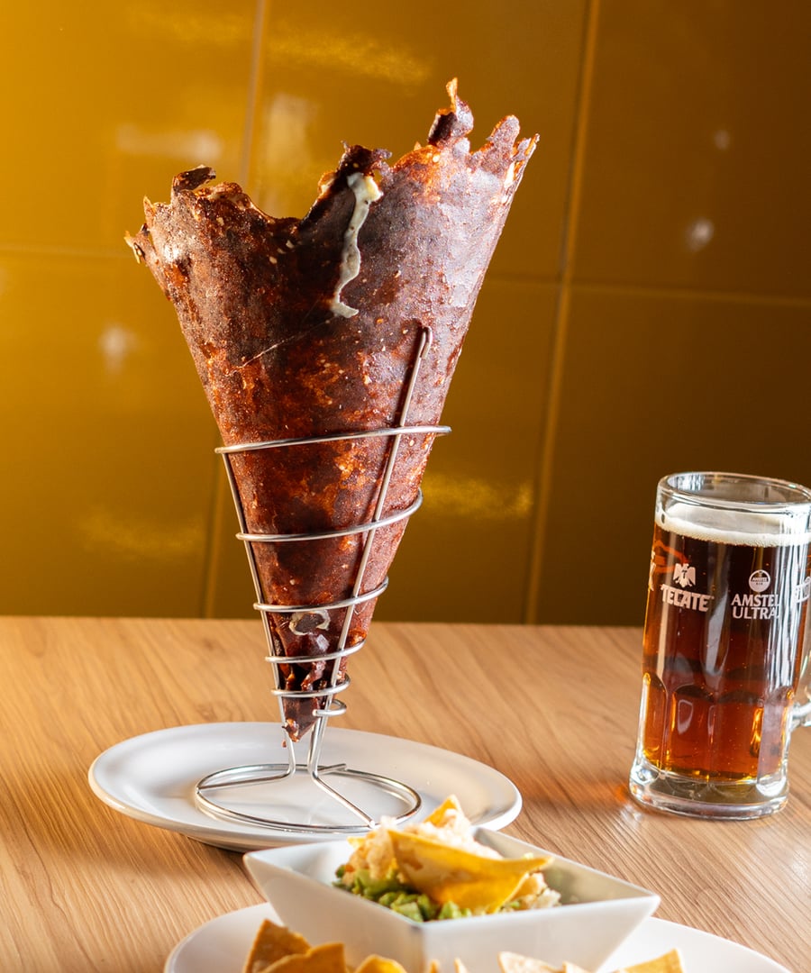 La Maja: costra de queso de Tacos Don Manolito